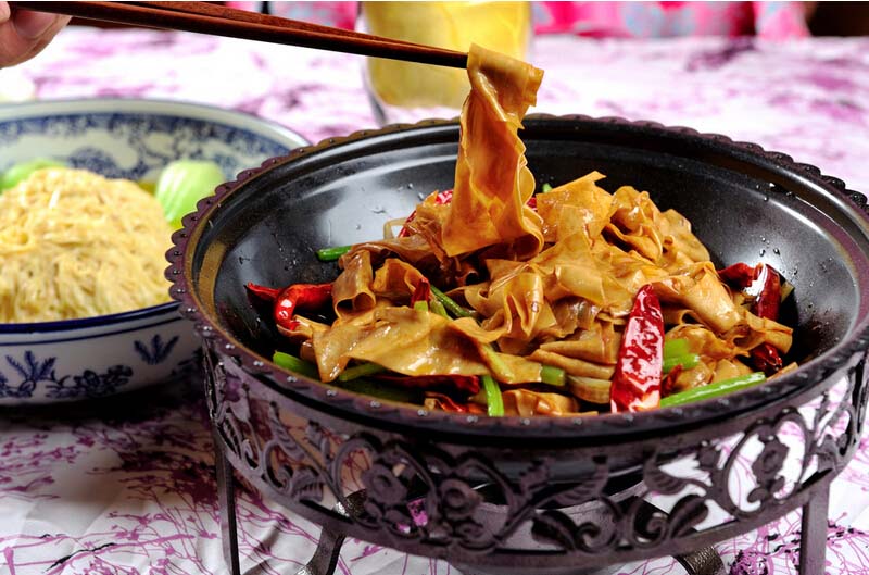 麻辣<a href=/shicai/mimian/DouFu/index.html target=_blank><u>豆腐</u></a>皮3