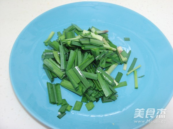 <a href=/shicai/rouqin/NiuRou/index.html target=_blank><u>牛肉</u></a>包菜炒面的做法