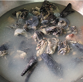 虫草花西洋参<a href=/shicai/rouqin/WuJi/index.html target=_blank><u>乌鸡</u></a>汤