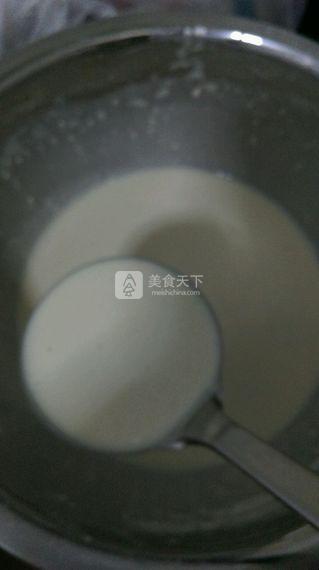 可丽<a href=/shicai/mimian/NaiYou/index.html target=_blank><u>奶油</u></a>千层