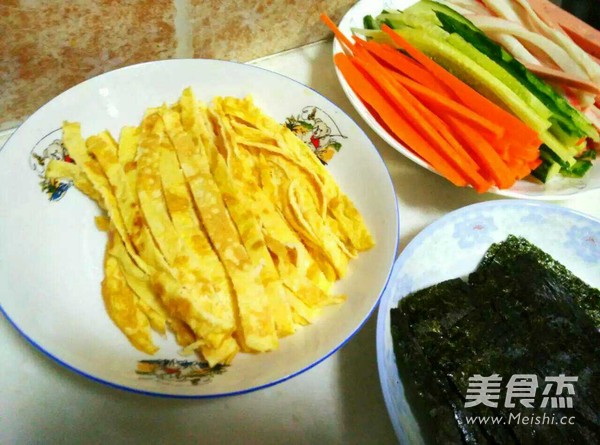 超级简单寿司卷的做法