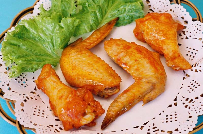 烤<a href=/shicai/rouqin/JiChi/index.html target=_blank><u>鸡翅</u></a>怎么腌制2