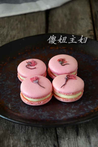 樱花豆沙马卡龙