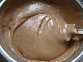 <a href=/shicai/mimian/QiaoKeLi/index.html target=_blank><u>巧克力</u></a>慕斯盆栽蛋糕