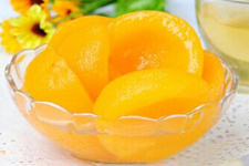 如何自制黄<a href=/shicai/guopin/Tao/index.html target=_blank><u>桃</u></a>罐头