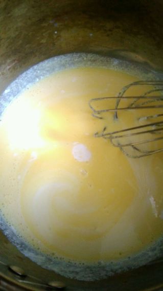 酥<a href=/shicai/rouqin/PiDan/index.html target=_blank><u>皮蛋</u></a>挞