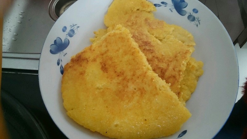 <a href=/shicai/mimian/YuMi/index.html target=_blank><u>玉米</u></a>饼