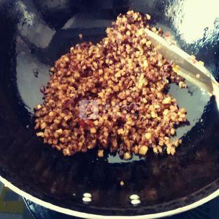 料多多<a href=/shicai/shucai/XiangGu/index.html target=_blank><u>香菇</u></a>酱