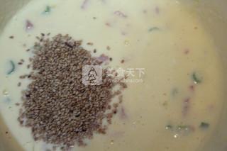 <a href=/shicai/guopin/ZhiMa/index.html target=_blank><u>芝麻</u></a><a href=/shicai/rouqin/HuoTui/index.html target=_blank><u>火腿</u></a>饼