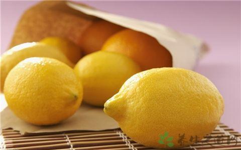 <a href=/shicai/guopin/NingMeng/index.html target=_blank><u>柠檬</u></a>不能和什么一起吃