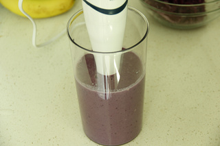 <a href=/shicai/shucai/ZiShu/index.html target=_blank><u>紫薯</u></a>奶昔