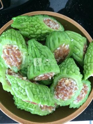 酿<a href=/shicai/shucai/KuGua/index.html target=_blank><u>苦瓜</u></a>