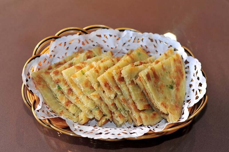 葱花<a href=/shicai/rouqin/JiDan/index.html target=_blank><u>鸡蛋</u></a>饼1