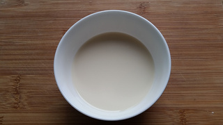 <a href=/shicai/mimian/YuMiMian/index.html target=_blank><u><a href=/shicai/mimian/YuMi/index.html target=_blank><u>玉米</u></a>面</u></a>发糕