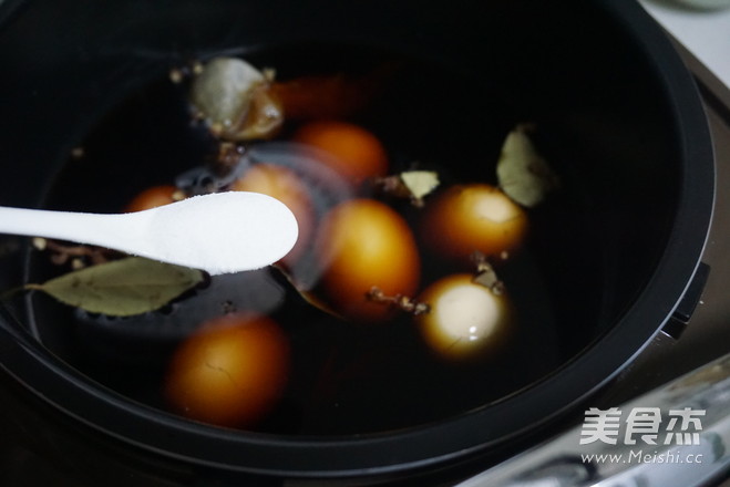 吃不够的五香茶叶蛋的做法