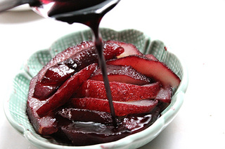 红酒雪<a href=/shicai/guopin/Li/index.html target=_blank><u>梨</u></a>