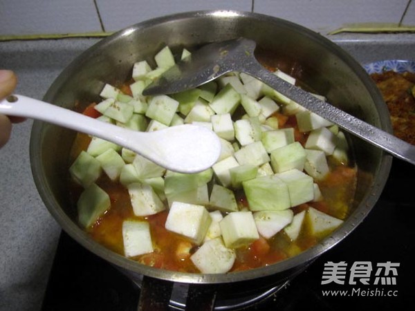 #素食也美味#<a href=/shicai/shucai/XiHongShi/index.html target=_blank><u>西红柿</u></a>烧<a href=/shicai/shucai/QieZi/index.html target=_blank><u>茄子</u></a>的做法