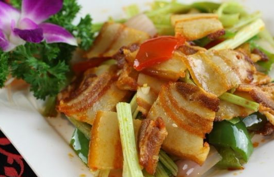 回锅肉的做法最正宗的做法