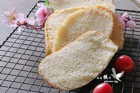 一键式蛋奶<a href=/shicai/mimian/TuSi/index.html target=_blank><u>吐司</u></a>