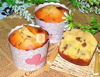 <a href=/shicai/guopin/PuTaoGan/index.html target=_blank><u><a href=/shicai/guopin/PuTao/index.html target=_blank><u>葡萄</u></a>干</u></a><a href=/shicai/mimian/SuanNai/index.html target=_blank><u>酸奶</u></a>马芬