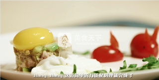 <a href=/shicai/guopin/NuiYouGuo/index.html target=_blank><u><a href=/shicai/guopin/NiuYouGuo/index.html target=_blank><u>牛油果</u></a></u></a>吞拿温泉蛋