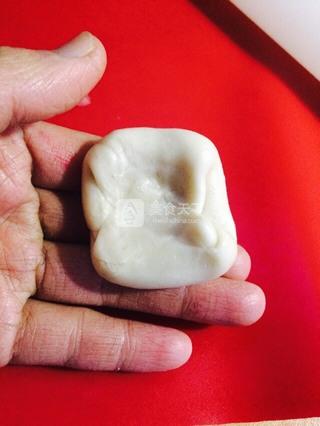 吉祥<a href=/shicai/mimian/LvDou/index.html target=_blank><u>绿豆</u></a>酥饼