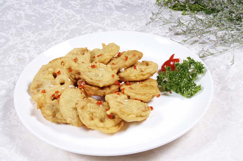 炸<a href=/shicai/shucai/Ou/index.html target=_blank><u>藕</u></a>盒的做法2