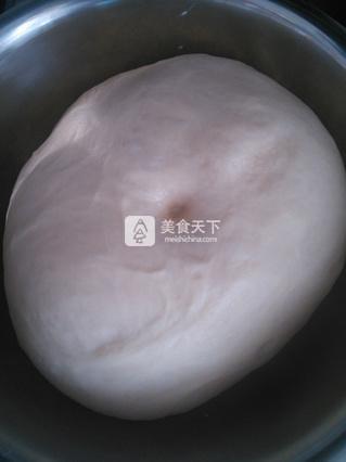 中种<a href=/shicai/mimian/LianRu/index.html target=_blank><u>炼乳</u></a><a href=/shicai/mimian/TuSi/index.html target=_blank><u>吐司</u></a>