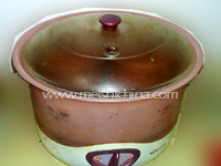 龙眼冰糖炖<a href=/shicai/guopin/Li/index.html target=_blank><u>梨</u></a>