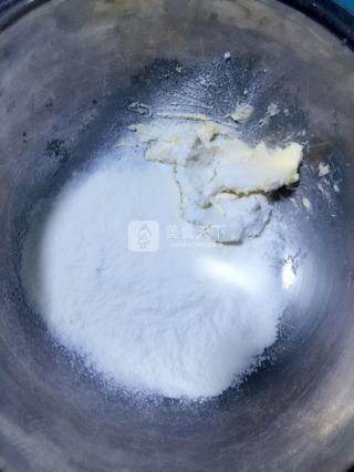 <a href=/shicai/guopin/BoLuo/index.html target=_blank><u>菠萝</u></a>酥皮泡芙