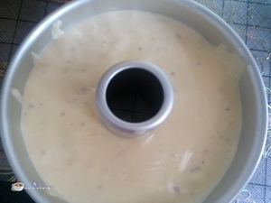 (3<a href=/shicai/guopin/ManYueMei/index.html target=_blank><u>蔓越莓</u></a><a href=zt/qifengdg target=_blank><u>戚风蛋糕</u></a>步骤9