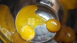 6寸<a href=zt/qifengdg target=_blank><u>戚风蛋糕</u></a>