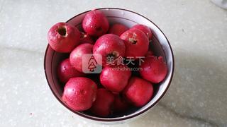 冰糖<a href=/shicai/guopin/ShanZha/index.html target=_blank><u>山楂</u></a>