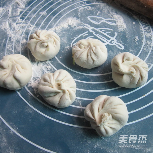 <a href=/shicai/shucai/MuEr/index.html target=_blank><u>木耳</u></a><a href=/shicai/rouqin/ZhuRou/index.html target=_blank><u>猪肉</u></a>煎饼的做法