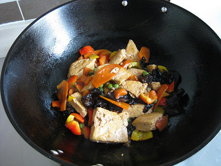 家常烧<a href=/shicai/mimian/DouFu/index.html target=_blank><u>豆腐</u></a>