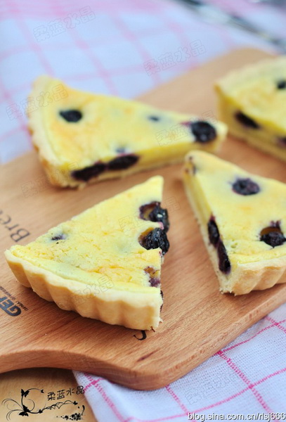 <a href=/shicai/guopin/LanMei/index.html target=_blank><u>蓝莓</u></a><a href=/shicai/mimian/ZhiShi/index.html target=_blank><u>芝士</u></a>塔的做法