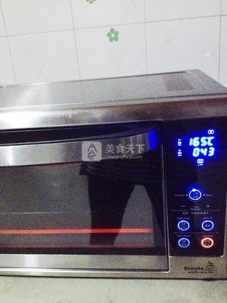 原味<a href=zt/qifengdg target=_blank><u>戚风蛋糕</u></a>