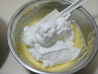 椰浆<a href=zt/qifengdg target=_blank><u>戚风蛋糕</u></a>