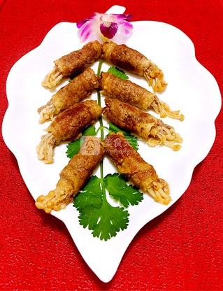 <a href=/shicai/rouqin/FeiNiu/index.html target=_blank><u>肥牛</u></a>金针菇香香卷