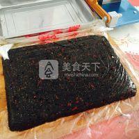 红<a href=/shicai/guopin/Zao/index.html target=_blank><u>枣</u></a><a href=/shicai/guopin/GouQi/index.html target=_blank><u>枸杞</u></a><a href=/shicai/yaoshi/EJiao/index.html target=_blank><u>阿胶</u></a>糕