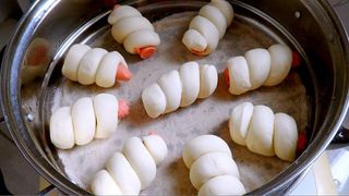 <a href=/shicai/rouqin/HuoTui/index.html target=_blank><u>火腿</u></a>肠卷