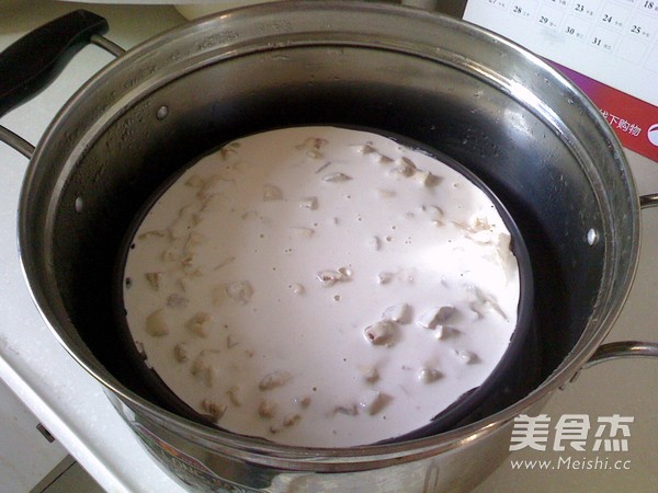 广式<a href=/shicai/shucai/YuTou/index.html target=_blank><u>芋头</u></a>糕的做法