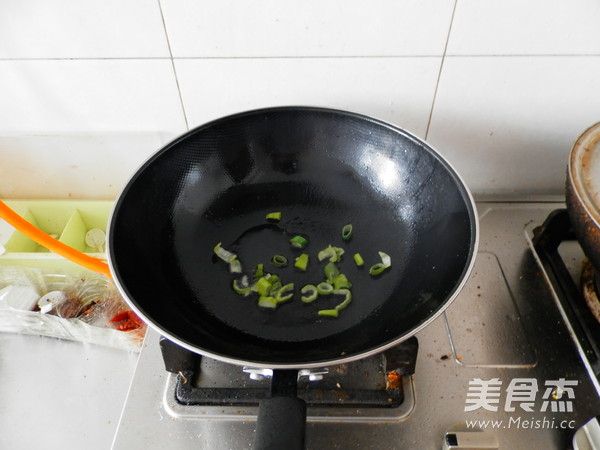 <a href=/shicai/mimian/YunDou/index.html target=_blank><u>芸豆</u></a>蛋炒饭的做法