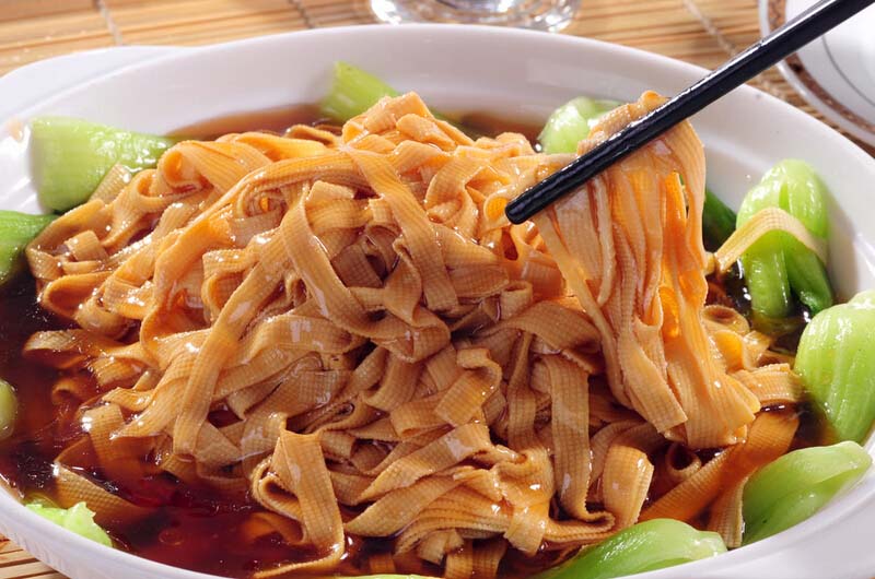 尖椒干<a href=/shicai/mimian/DouFu/index.html target=_blank><u>豆腐</u></a>的做法3