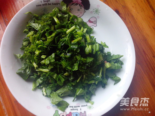 <a href=/shicai/shucai/BoCai/index.html target=_blank><u>菠菜</u></a><a href=/shicai/rouqin/JiDan/index.html target=_blank><u>鸡蛋</u></a>饼的做法