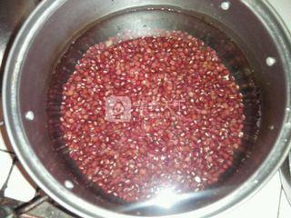 <a href=/shicai/mimian/HongDou/index.html target=_blank><u>红豆</u></a><a href=/shicai/rouqin/XiangChang/index.html target=_blank><u>香肠</u></a>粽子