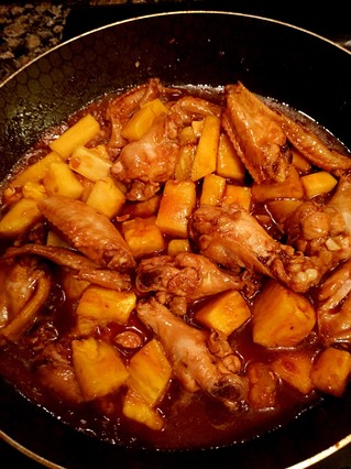 <a href=/shicai/guopin/BoLuo/index.html target=_blank><u>菠萝</u></a><a href=/shicai/rouqin/JiChi/index.html target=_blank><u>鸡翅</u></a>