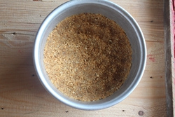 <a href=/shicai/guopin/MangGuo/index.html target=_blank><u>芒果</u></a><a href=/shicai/mimian/SuanNai/index.html target=_blank><u>酸奶</u></a>冻<a href=/shicai/mimian/ZhiShi/index.html target=_blank><u>芝士</u></a>的做法步骤:4