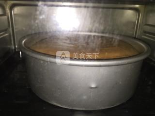 土<a href=/shicai/rouqin/JiDan/index.html target=_blank><u>鸡蛋</u></a>的<a href=zt/qifengdg target=_blank><u>戚风蛋糕</u></a>