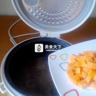 红烧<a href=/shicai/rouqin/NiuNan/index.html target=_blank><u>牛腩</u></a>面